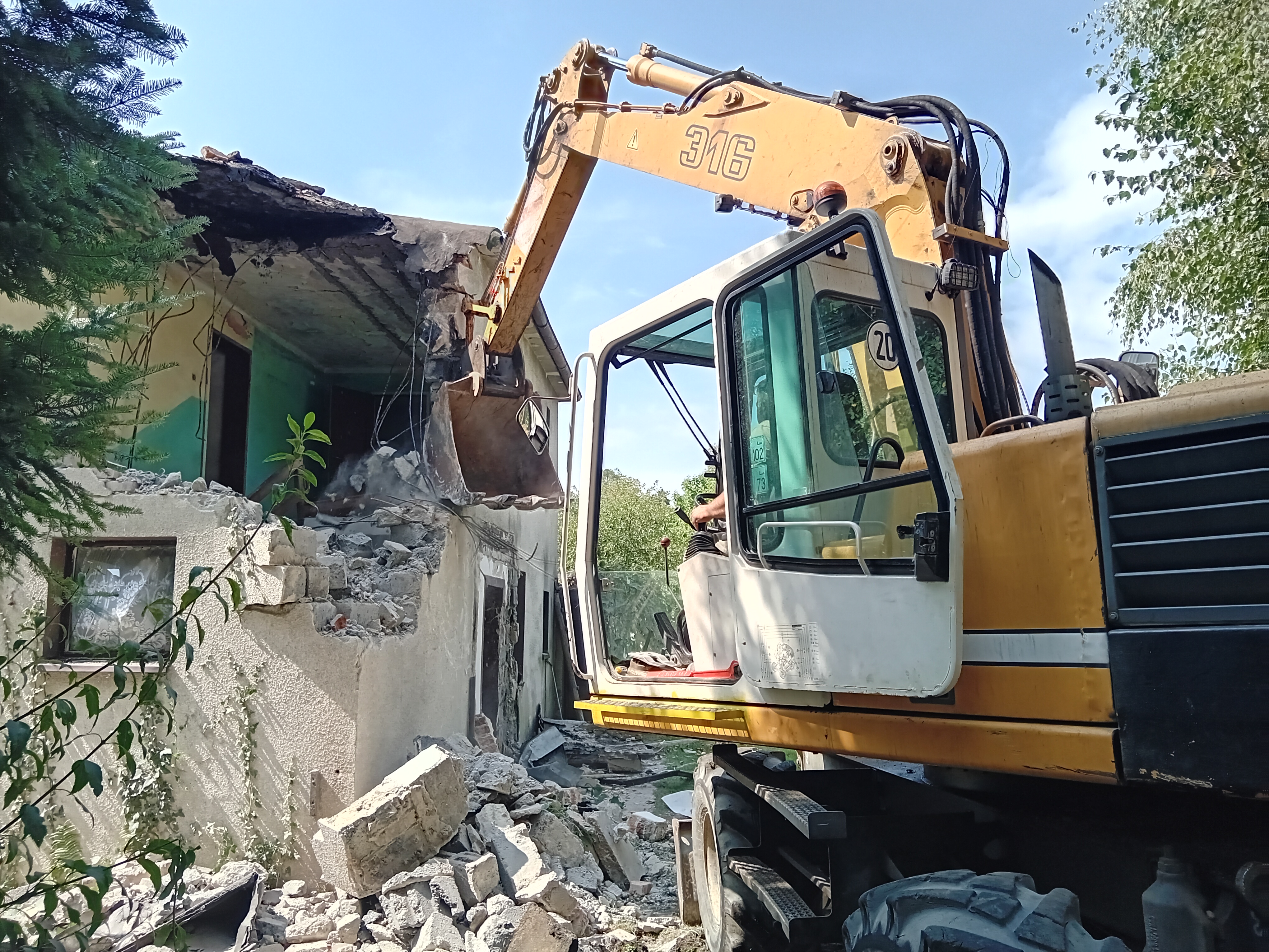 Wyburzenia i rozbiórki